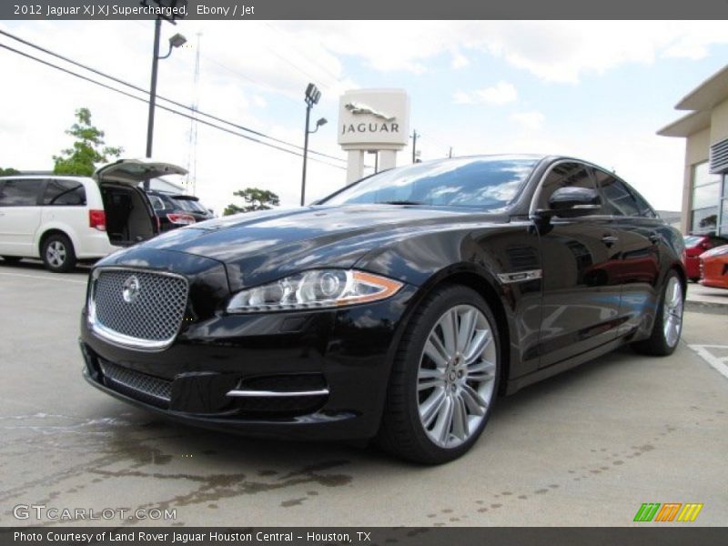 Front 3/4 View of 2012 XJ XJ Supercharged