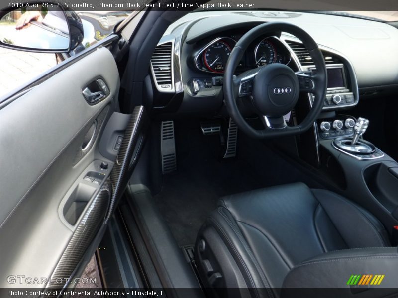 Phantom Black Pearl Effect / Fine Nappa Black Leather 2010 Audi R8 5.2 FSI quattro