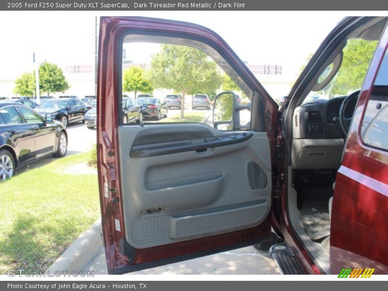 Dark Toreador Red Metallic / Dark Flint 2005 Ford F250 Super Duty XLT SuperCab