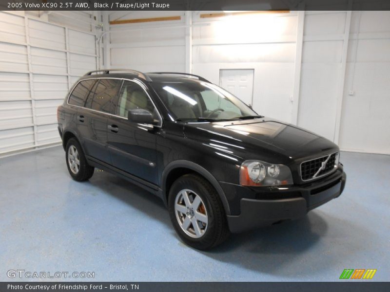 Black / Taupe/Light Taupe 2005 Volvo XC90 2.5T AWD