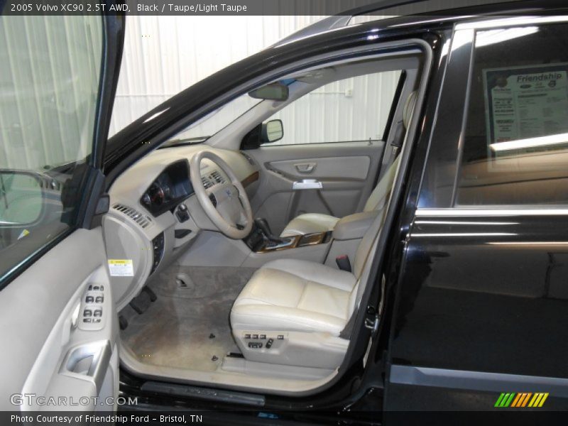 Black / Taupe/Light Taupe 2005 Volvo XC90 2.5T AWD