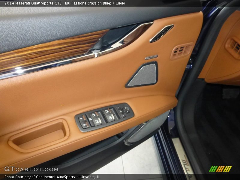 Blu Passione (Passion Blue) / Cuoio 2014 Maserati Quattroporte GTS