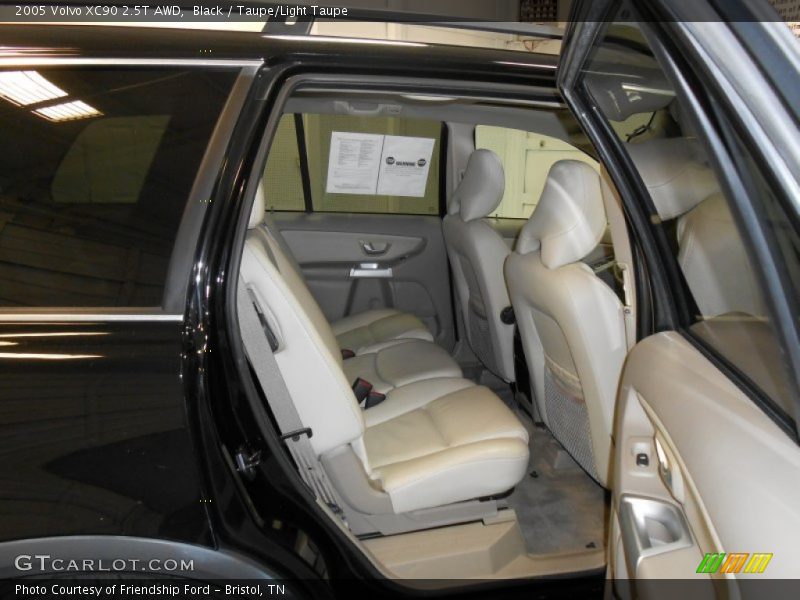 Black / Taupe/Light Taupe 2005 Volvo XC90 2.5T AWD