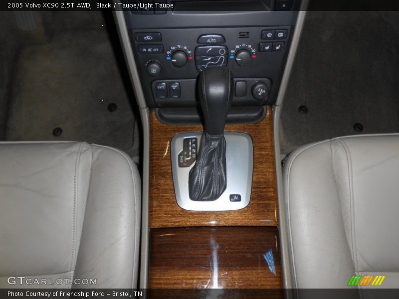 Black / Taupe/Light Taupe 2005 Volvo XC90 2.5T AWD