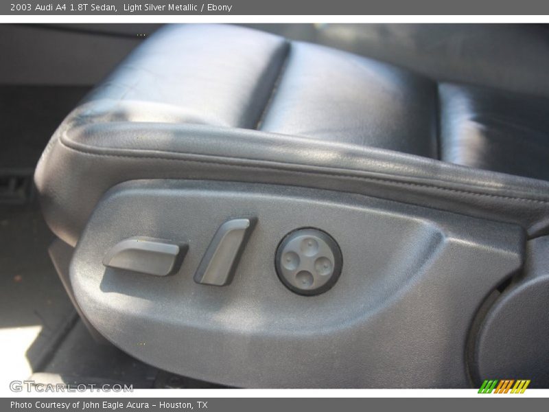 Light Silver Metallic / Ebony 2003 Audi A4 1.8T Sedan