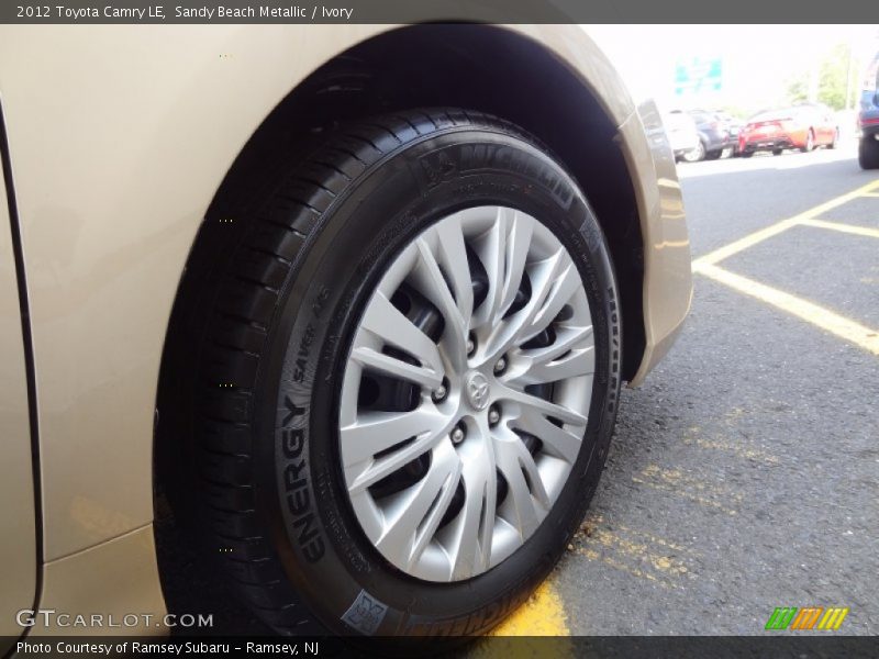Sandy Beach Metallic / Ivory 2012 Toyota Camry LE