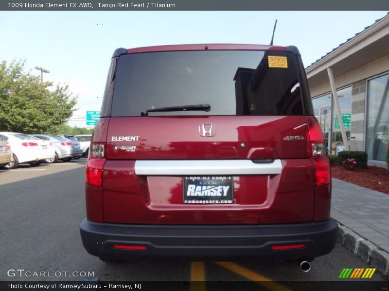 Tango Red Pearl / Titanium 2009 Honda Element EX AWD