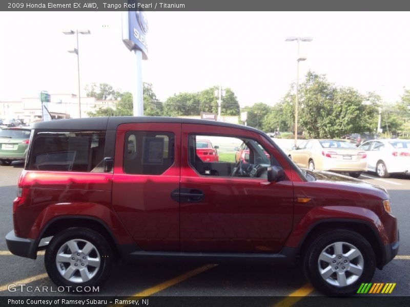 Tango Red Pearl / Titanium 2009 Honda Element EX AWD