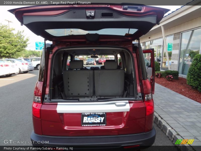 Tango Red Pearl / Titanium 2009 Honda Element EX AWD