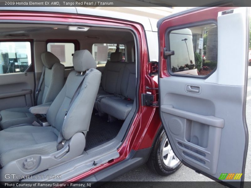 Tango Red Pearl / Titanium 2009 Honda Element EX AWD