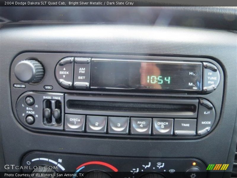Bright Silver Metallic / Dark Slate Gray 2004 Dodge Dakota SLT Quad Cab