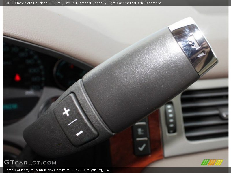 White Diamond Tricoat / Light Cashmere/Dark Cashmere 2013 Chevrolet Suburban LTZ 4x4