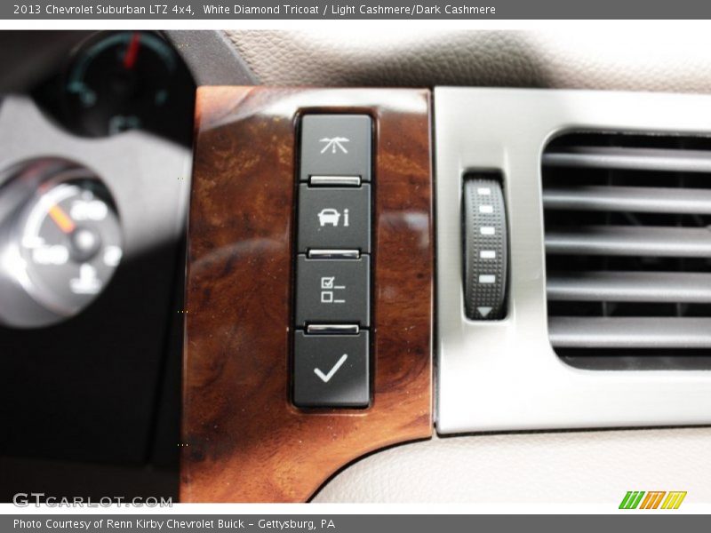 White Diamond Tricoat / Light Cashmere/Dark Cashmere 2013 Chevrolet Suburban LTZ 4x4