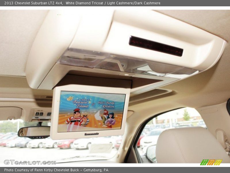 White Diamond Tricoat / Light Cashmere/Dark Cashmere 2013 Chevrolet Suburban LTZ 4x4