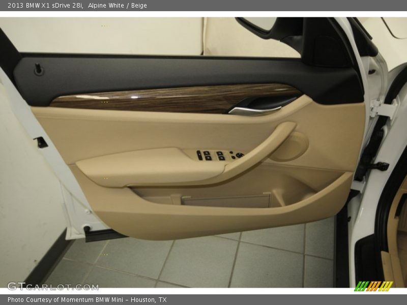 Alpine White / Beige 2013 BMW X1 sDrive 28i