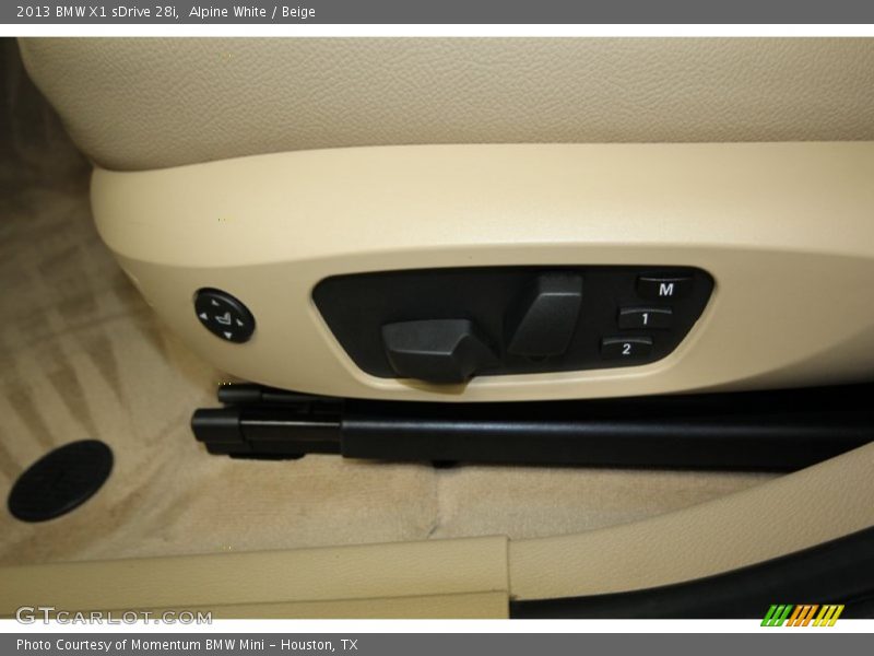 Alpine White / Beige 2013 BMW X1 sDrive 28i