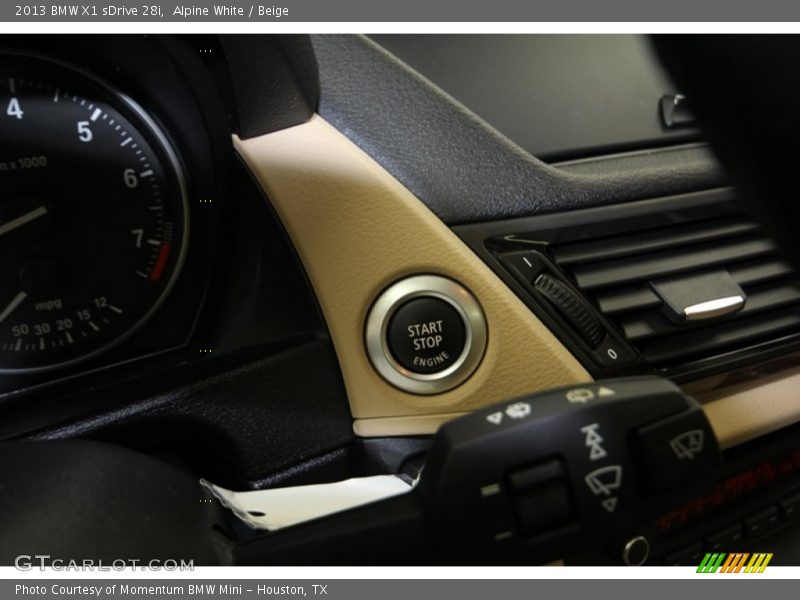 Alpine White / Beige 2013 BMW X1 sDrive 28i
