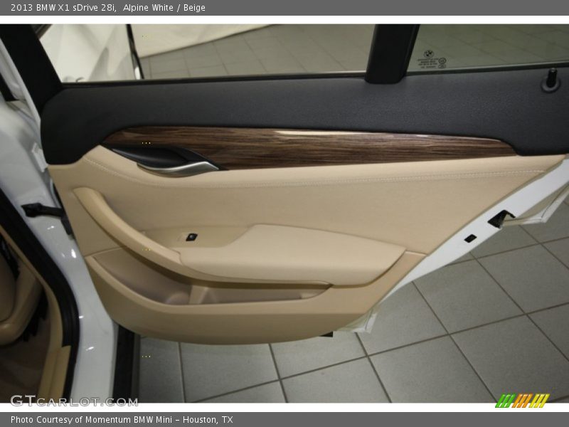 Alpine White / Beige 2013 BMW X1 sDrive 28i