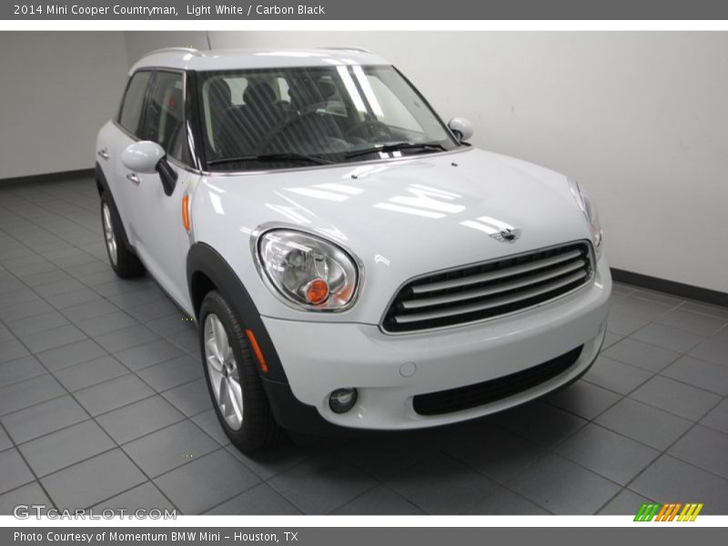 Light White / Carbon Black 2014 Mini Cooper Countryman