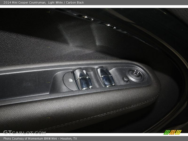 Light White / Carbon Black 2014 Mini Cooper Countryman