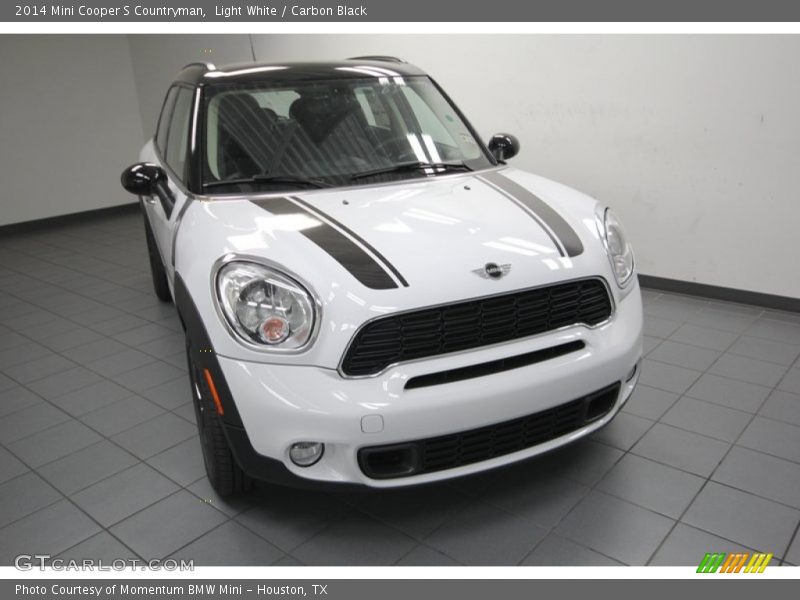 Light White / Carbon Black 2014 Mini Cooper S Countryman