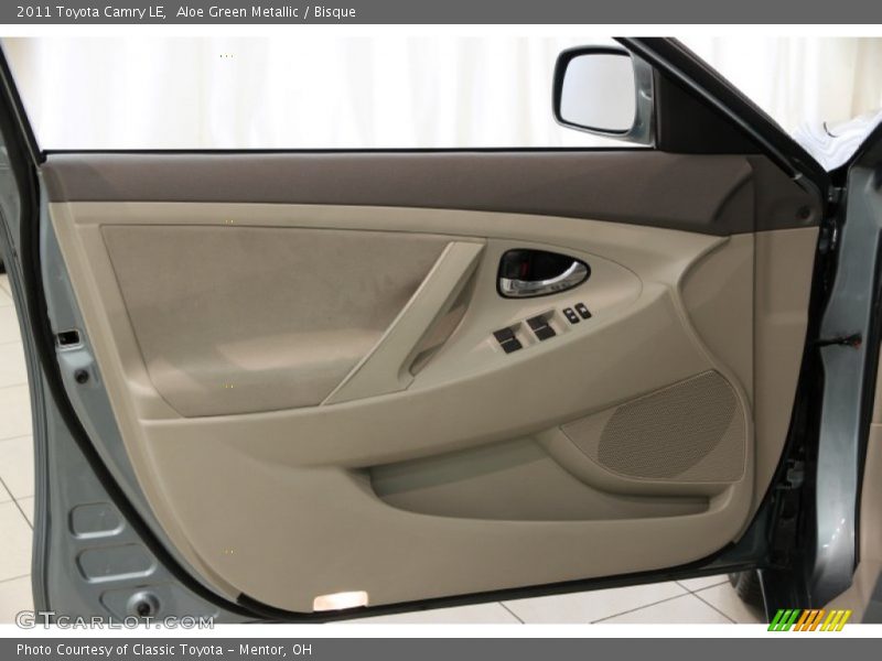 Aloe Green Metallic / Bisque 2011 Toyota Camry LE