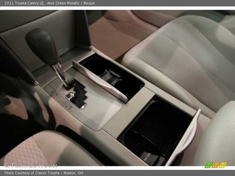 Aloe Green Metallic / Bisque 2011 Toyota Camry LE