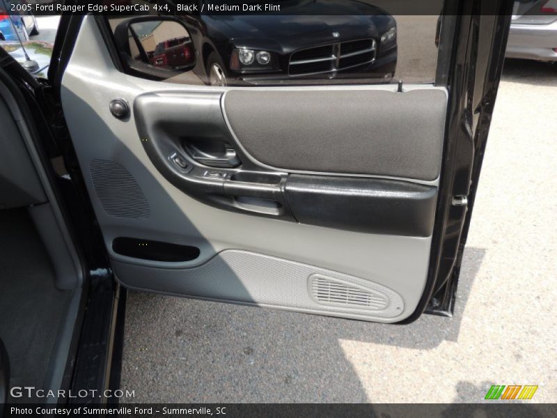 Black / Medium Dark Flint 2005 Ford Ranger Edge SuperCab 4x4