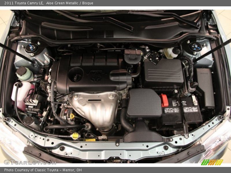 Aloe Green Metallic / Bisque 2011 Toyota Camry LE