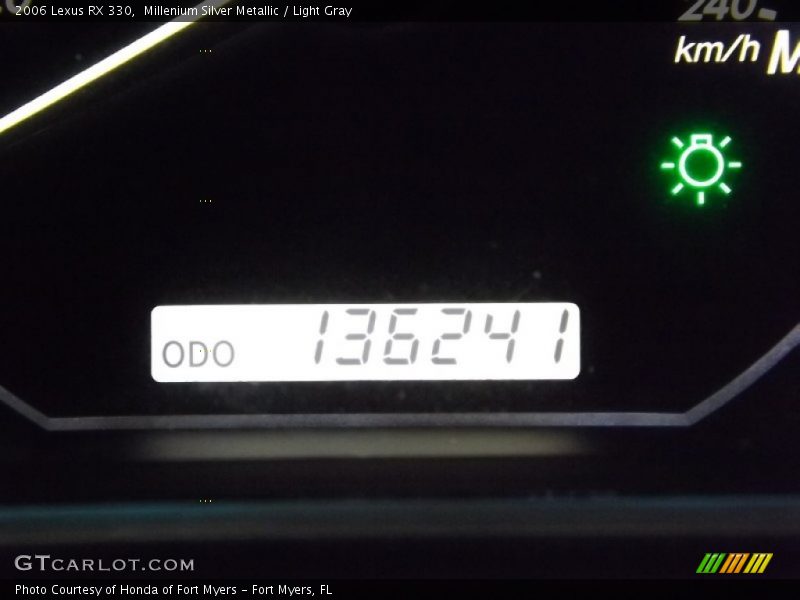Millenium Silver Metallic / Light Gray 2006 Lexus RX 330