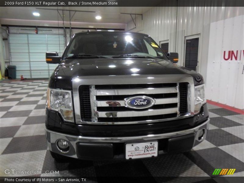 Black / Stone/Medium Stone 2009 Ford F150 XLT Regular Cab