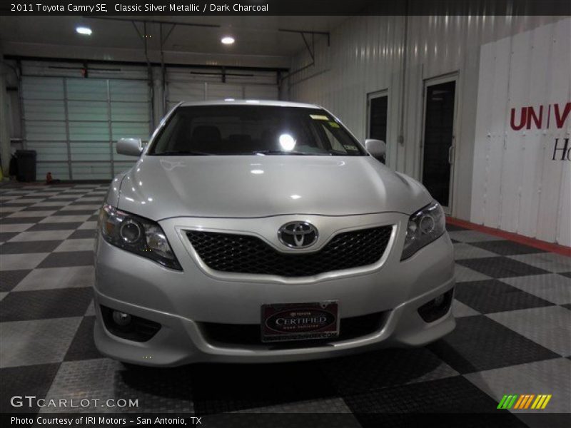 Classic Silver Metallic / Dark Charcoal 2011 Toyota Camry SE