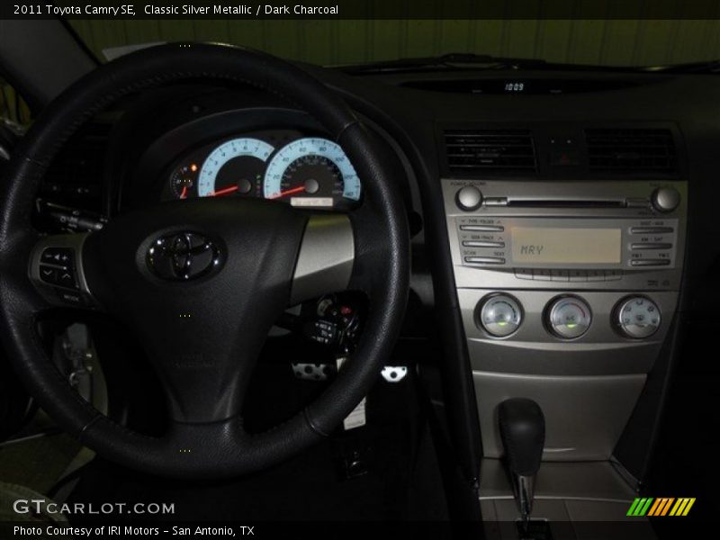 Classic Silver Metallic / Dark Charcoal 2011 Toyota Camry SE