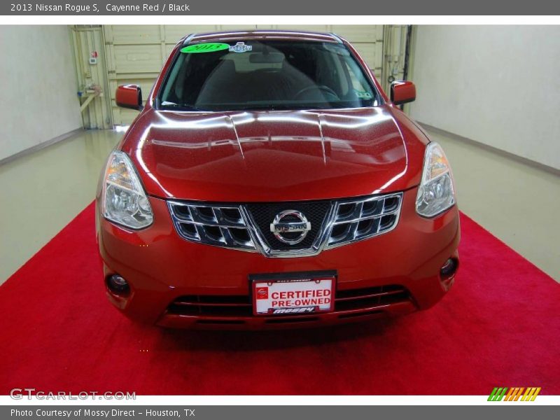 Cayenne Red / Black 2013 Nissan Rogue S