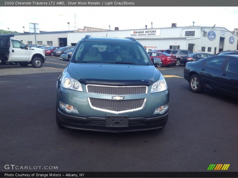 Silver Moss Metallic / Light Gray/Ebony 2009 Chevrolet Traverse LTZ AWD