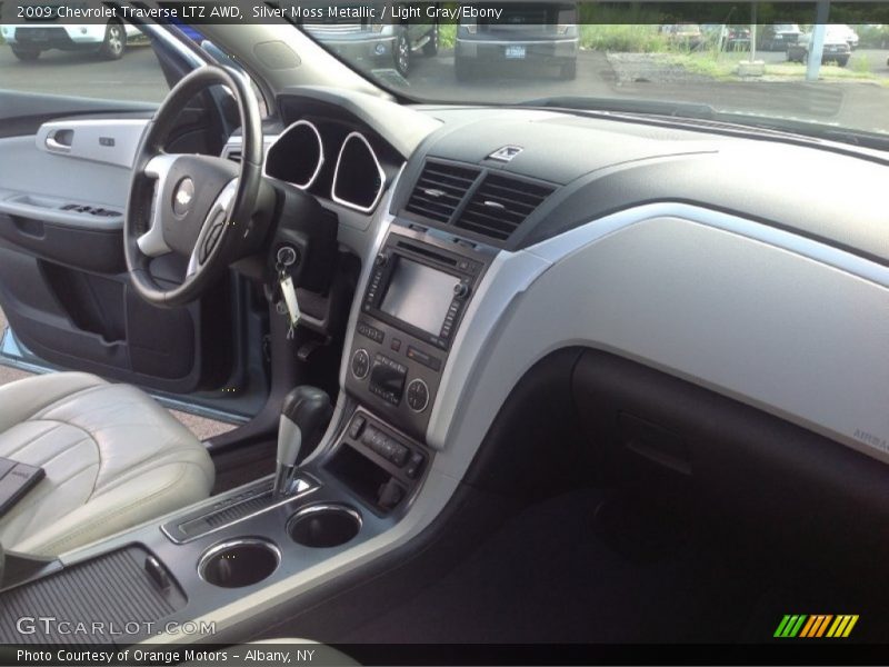 Silver Moss Metallic / Light Gray/Ebony 2009 Chevrolet Traverse LTZ AWD