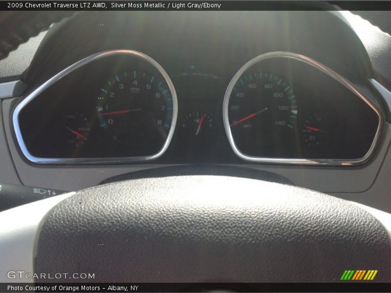 Silver Moss Metallic / Light Gray/Ebony 2009 Chevrolet Traverse LTZ AWD
