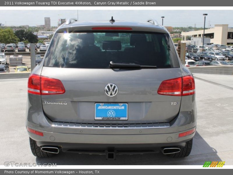 Canyon Gray Metallic / Saddle Brown 2011 Volkswagen Touareg TDI Executive 4XMotion