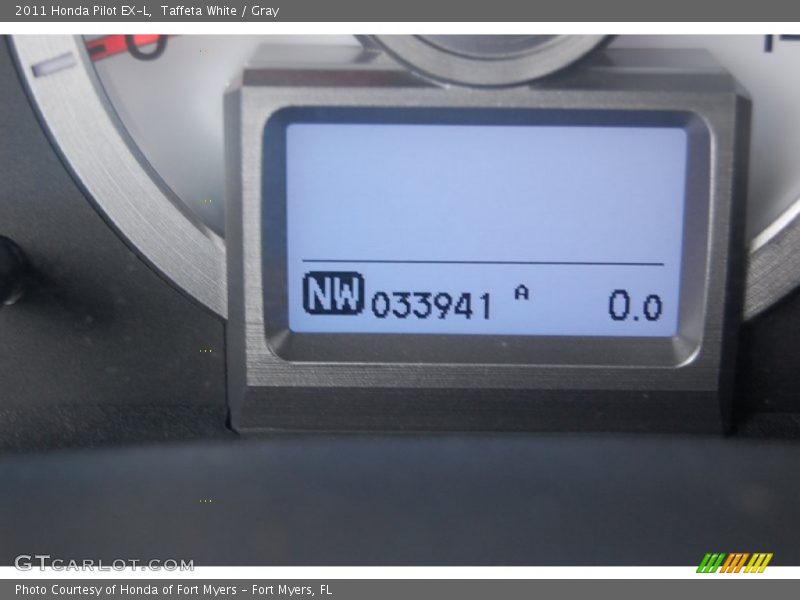 Taffeta White / Gray 2011 Honda Pilot EX-L