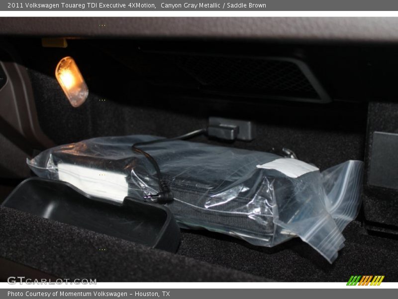 Canyon Gray Metallic / Saddle Brown 2011 Volkswagen Touareg TDI Executive 4XMotion