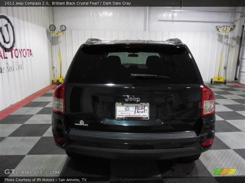 Brilliant Black Crystal Pearl / Dark Slate Gray 2011 Jeep Compass 2.0