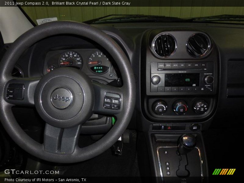 Brilliant Black Crystal Pearl / Dark Slate Gray 2011 Jeep Compass 2.0