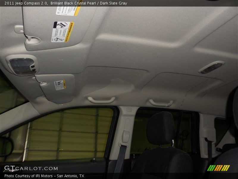 Brilliant Black Crystal Pearl / Dark Slate Gray 2011 Jeep Compass 2.0
