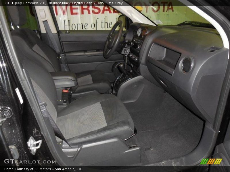 Brilliant Black Crystal Pearl / Dark Slate Gray 2011 Jeep Compass 2.0