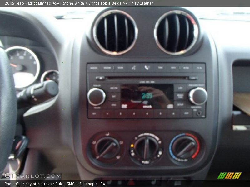 Stone White / Light Pebble Beige McKinley Leather 2009 Jeep Patriot Limited 4x4