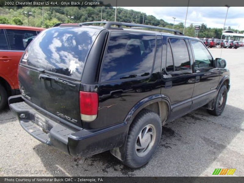 Onyx Black / Graphite 2002 Chevrolet Blazer LS 4x4