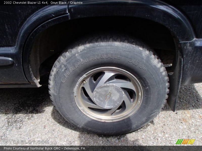 Onyx Black / Graphite 2002 Chevrolet Blazer LS 4x4