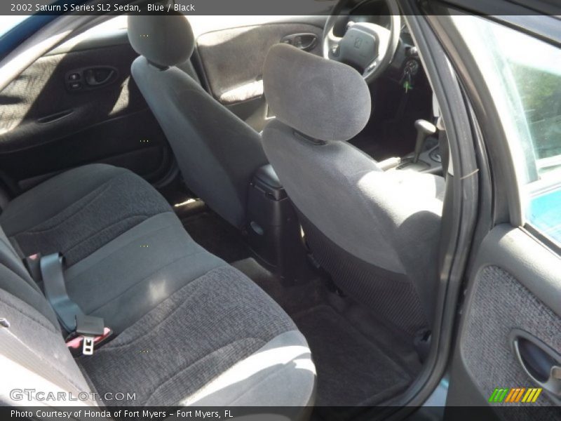 Blue / Black 2002 Saturn S Series SL2 Sedan