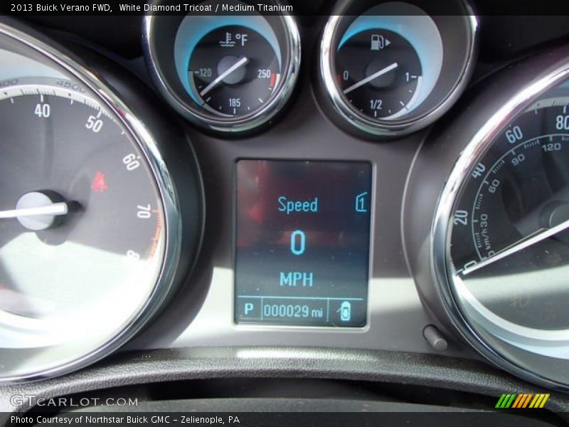 White Diamond Tricoat / Medium Titanium 2013 Buick Verano FWD