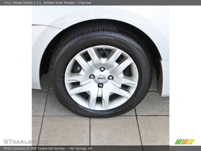 Brilliant Silver Metallic / Charcoal 2012 Nissan Sentra 2.0 S